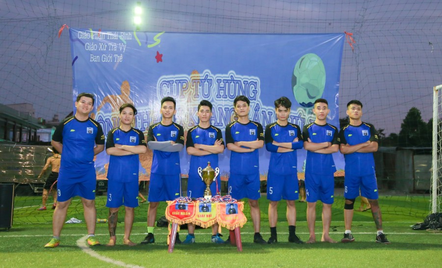 cup-giuse-nguyenduykhang-lan-2-fc-gioi-tre-tra-vy